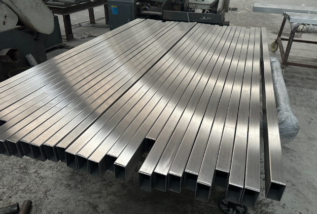 长春不锈钢方管