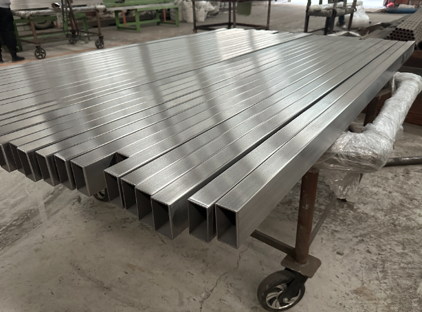 长春新能源汽车用不锈钢方管 现货