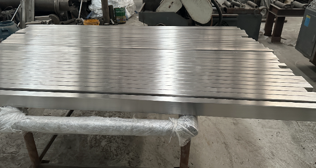 长春不锈钢无缝方管 